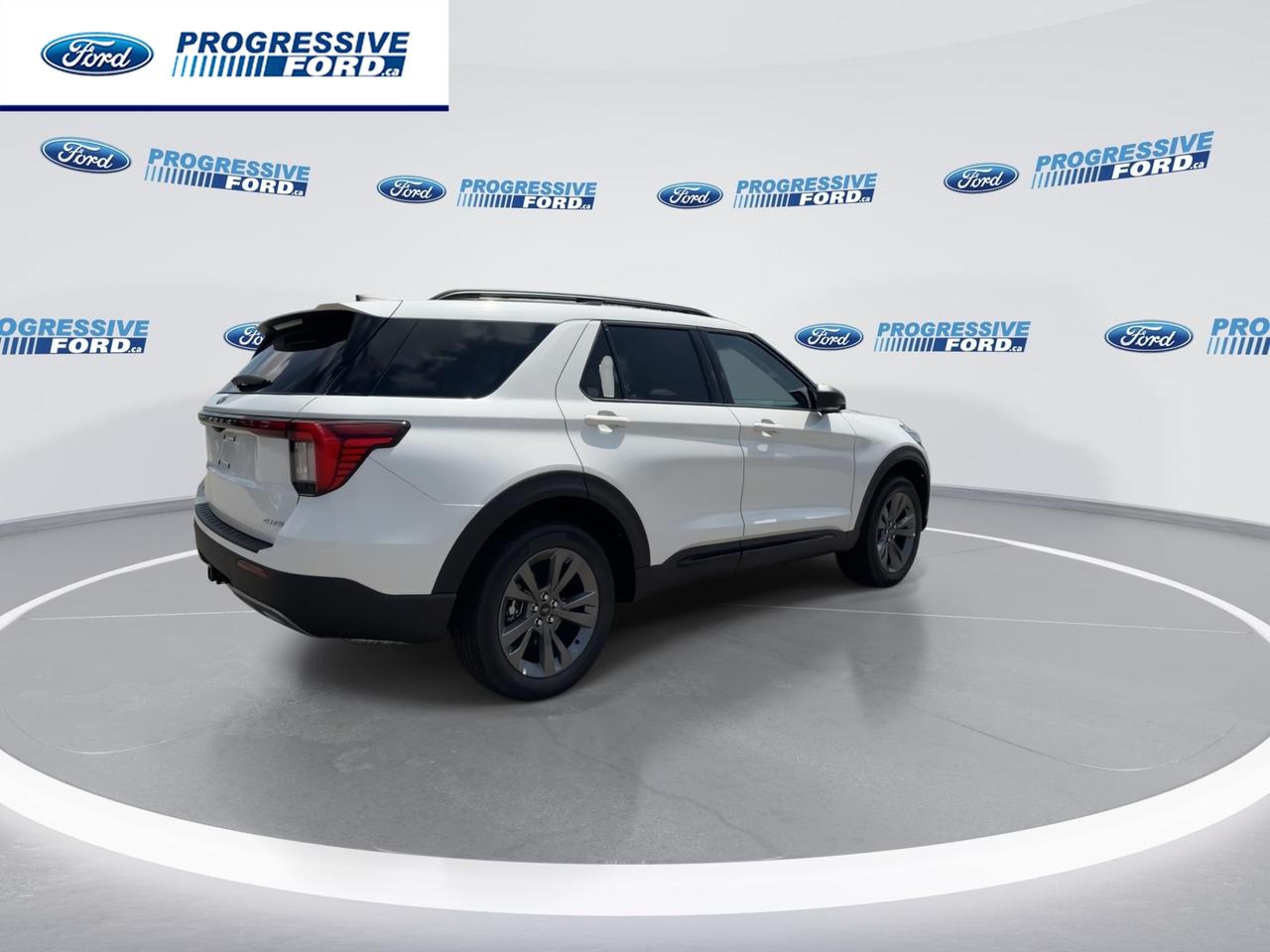 2026 Ford Explorer Active 4dr 4x4 Photo