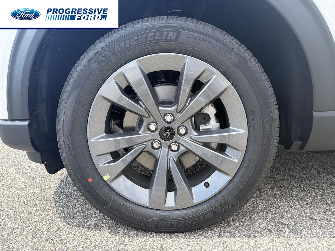2026 Ford Explorer Active 4dr 4x4 Photo