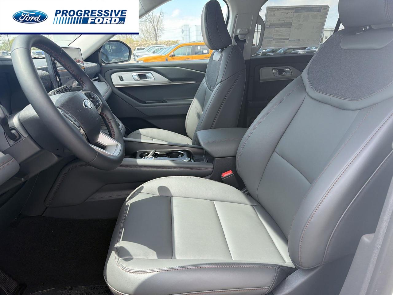 2026 Ford Explorer Active 4dr 4x4 Photo