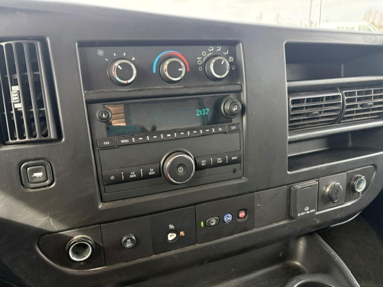 2023 Chevrolet Express Commercial Cutaway  Photo