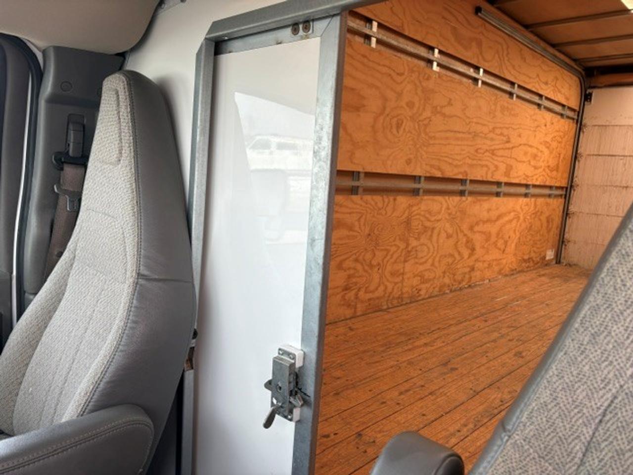 2023 Chevrolet Express Commercial Cutaway  Photo