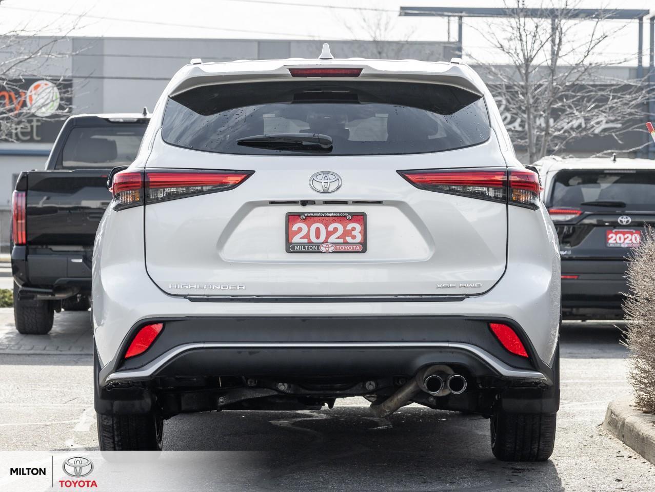 2023 Toyota Highlander LEATHER HEATED STEERING TOYOTA MULITMEDIA CONNECTE Photo