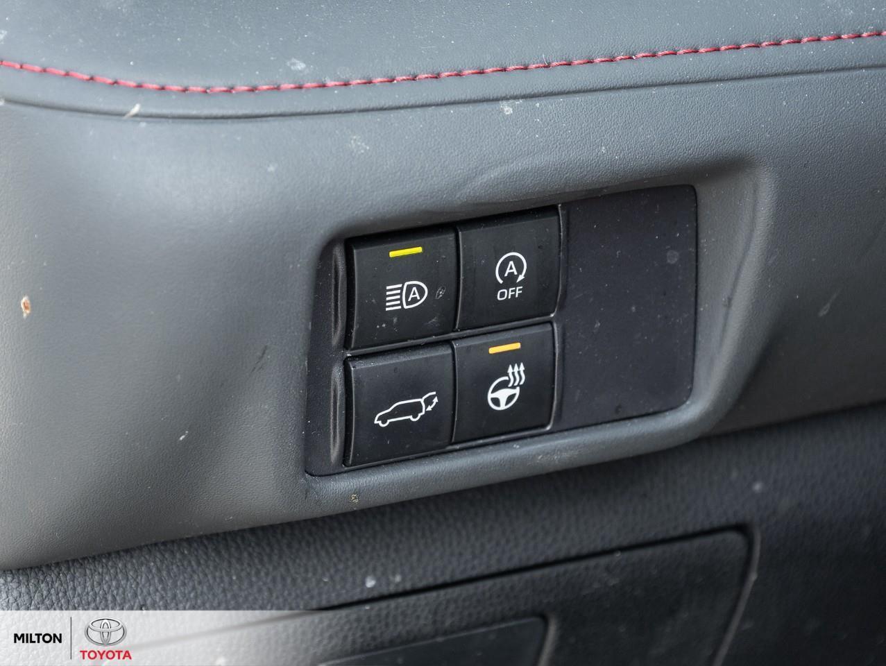 2023 Toyota Highlander LEATHER HEATED STEERING TOYOTA MULITMEDIA CONNECTE Photo