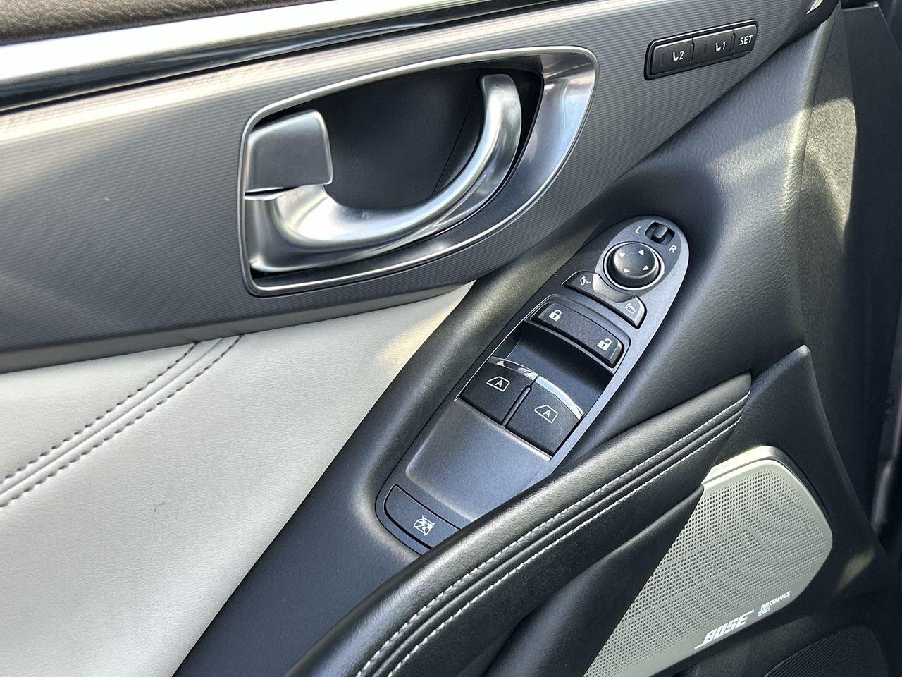 2022 Infiniti QX60 AWD LUXE   Accident-Free Photo