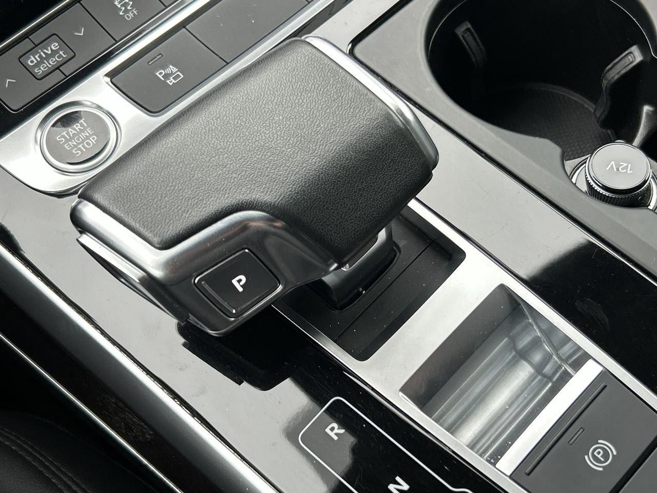 2023 Audi Q7 55 3.0T Komfort   4.99% up to 48m Photo