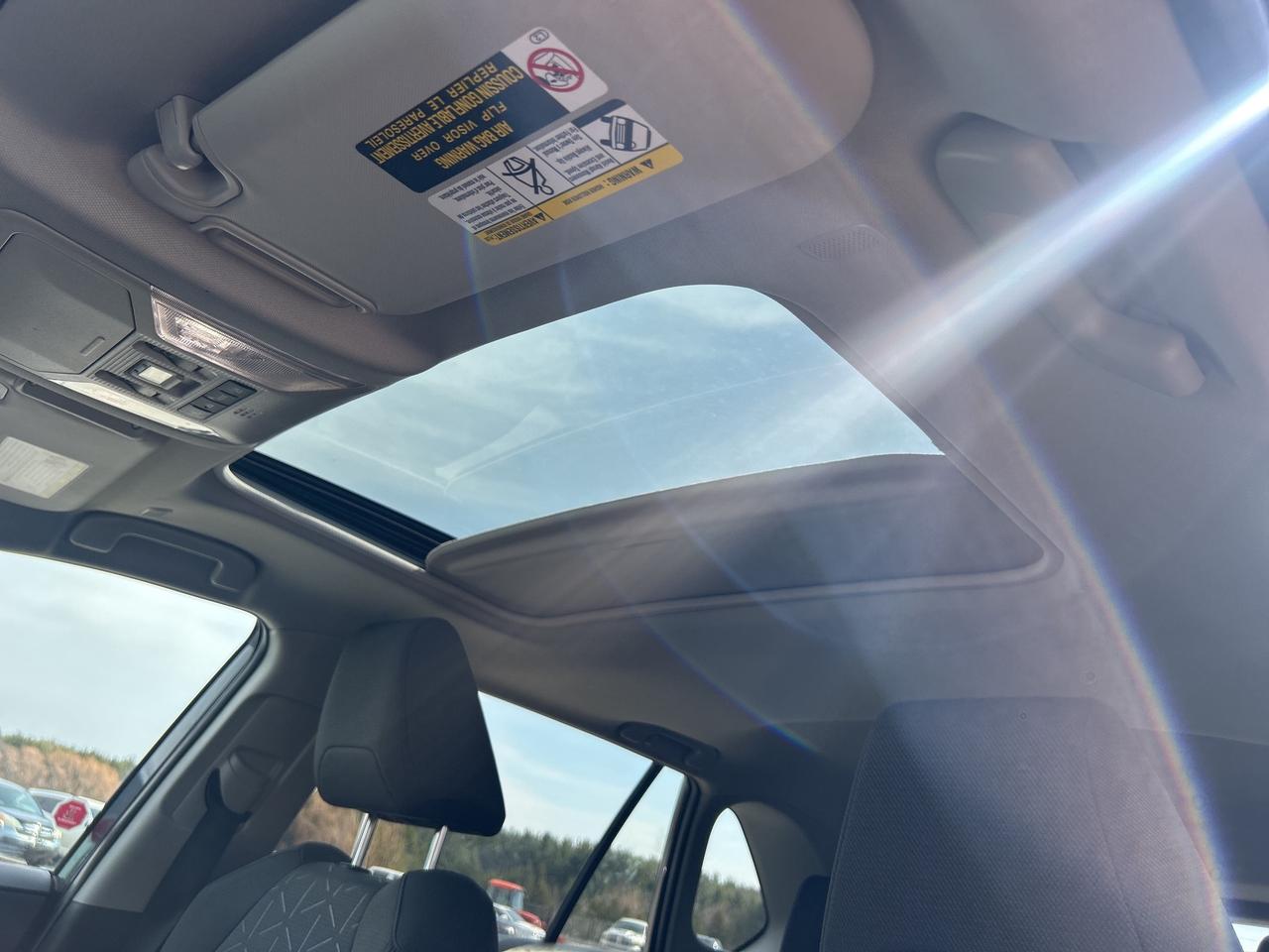 2023 Toyota RAV4 Hybrid XLE AWD   Sunroof   Heated Seats & Steering Wheel Photo