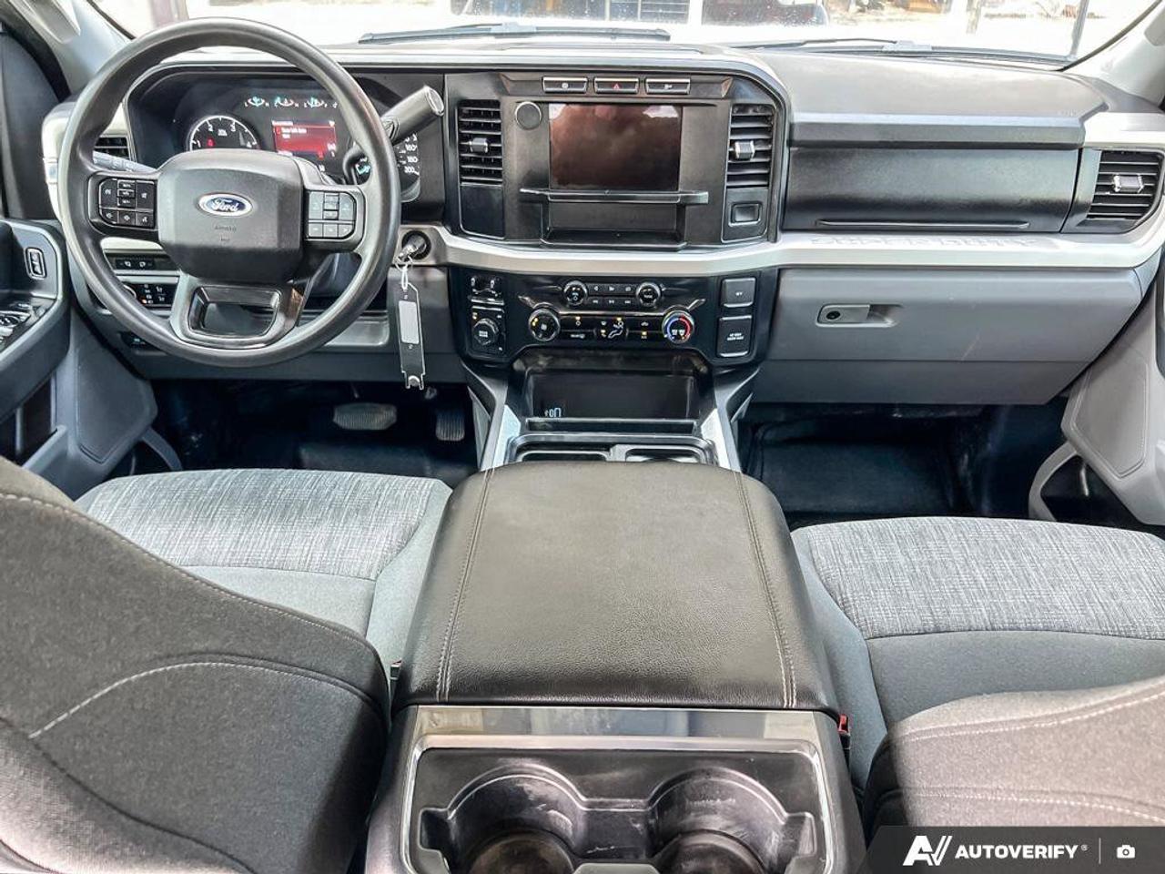 2023 Ford F-450 SUPER DUTY XLT   REAR CAMERA   POWER STEERING Photo