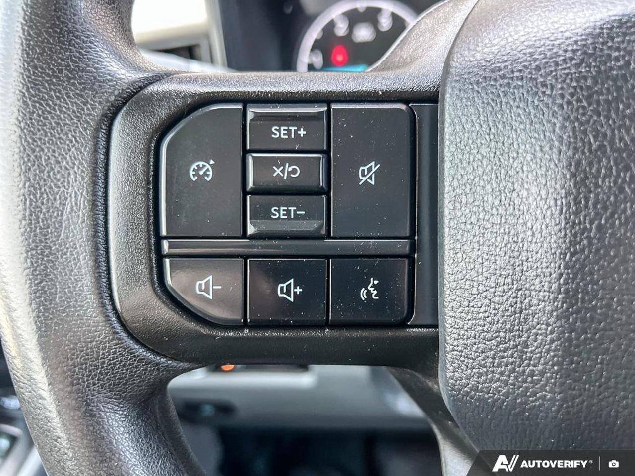 2023 Ford F-450 SUPER DUTY XLT   REAR CAMERA   POWER STEERING Photo