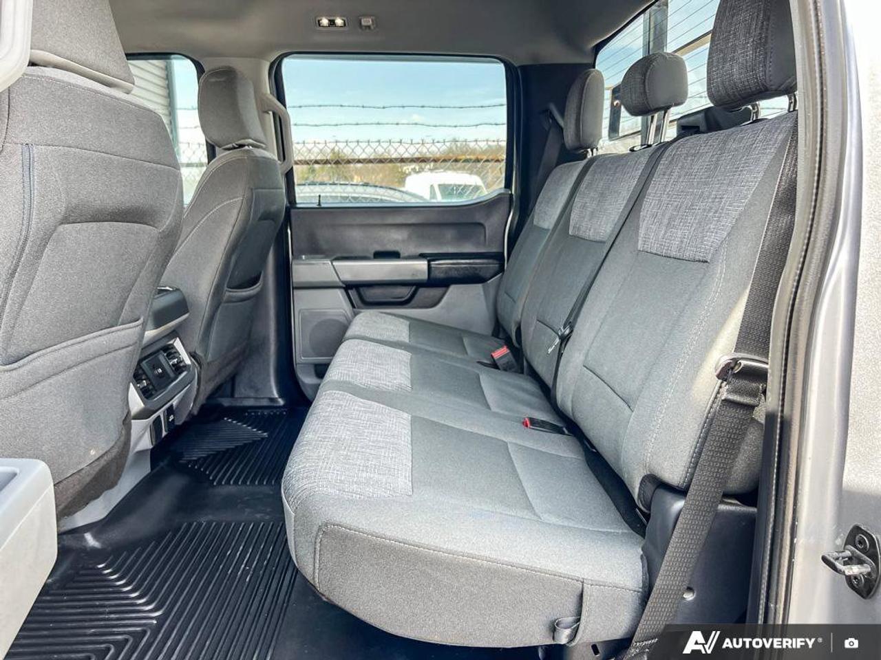 2023 Ford F-450 SUPER DUTY XLT   REAR CAMERA   POWER STEERING Photo