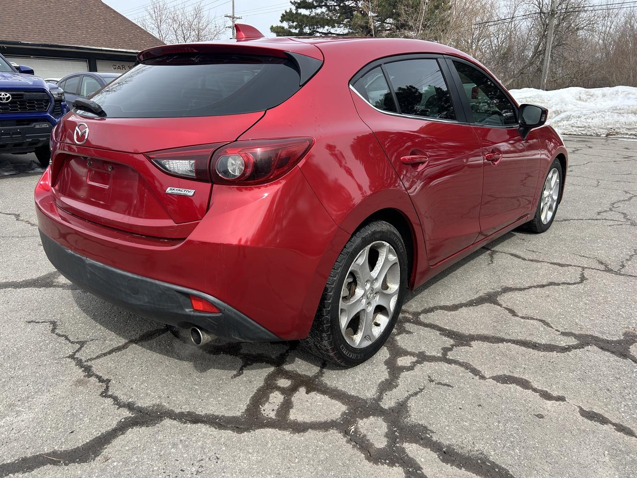 2014 Mazda Mazda3 Sport GT 2.5L Photo