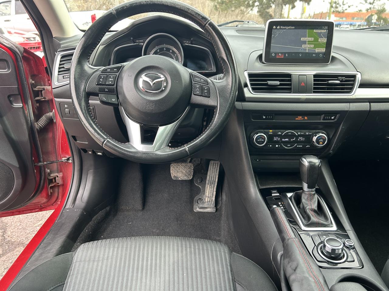 2014 Mazda Mazda3 Sport GT 2.5L Photo