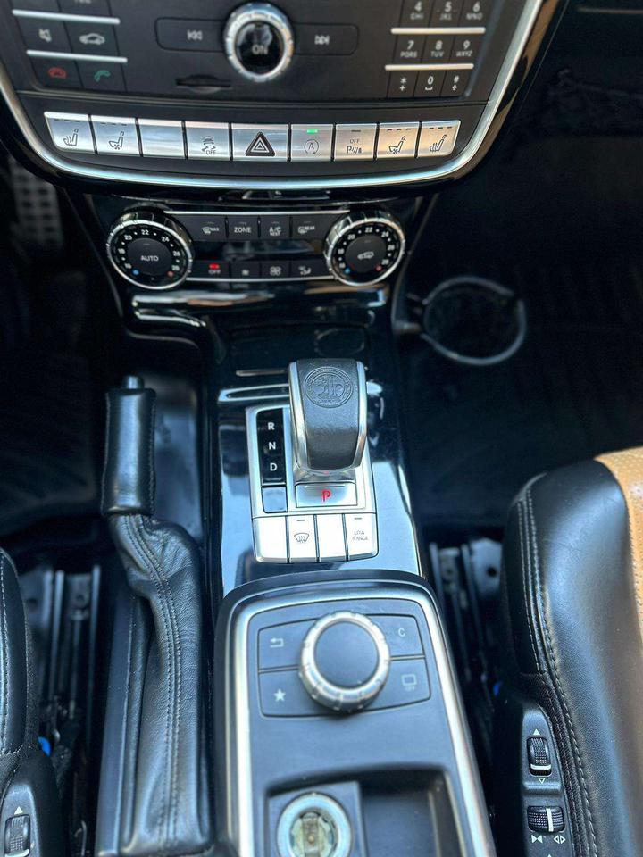 2018 Mercedes-Benz G-Class AMG G 63, BITURBO, ALLOYS, NAV, LEATHER Photo