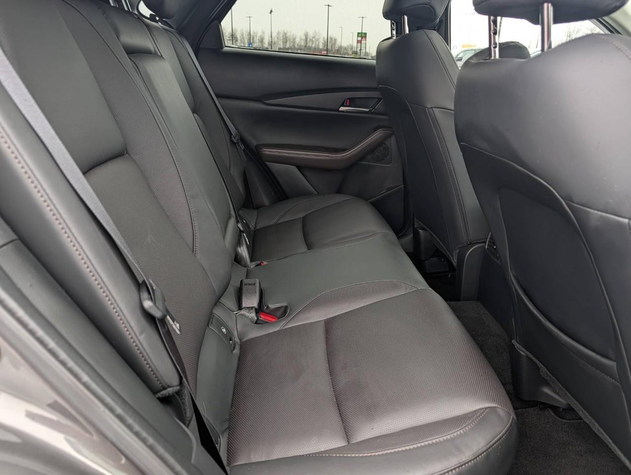 2024 Mazda CX-30 GT NO ACCIDENTS/ HEADS-UP DISPLAY/ LOW KMS Photo