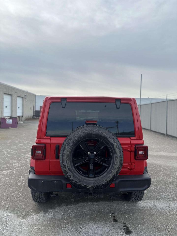 2021 Jeep Wrangler UNLIMITED ALTITUDE 4x4, NAVI, LEATHER, ALLOYS Photo