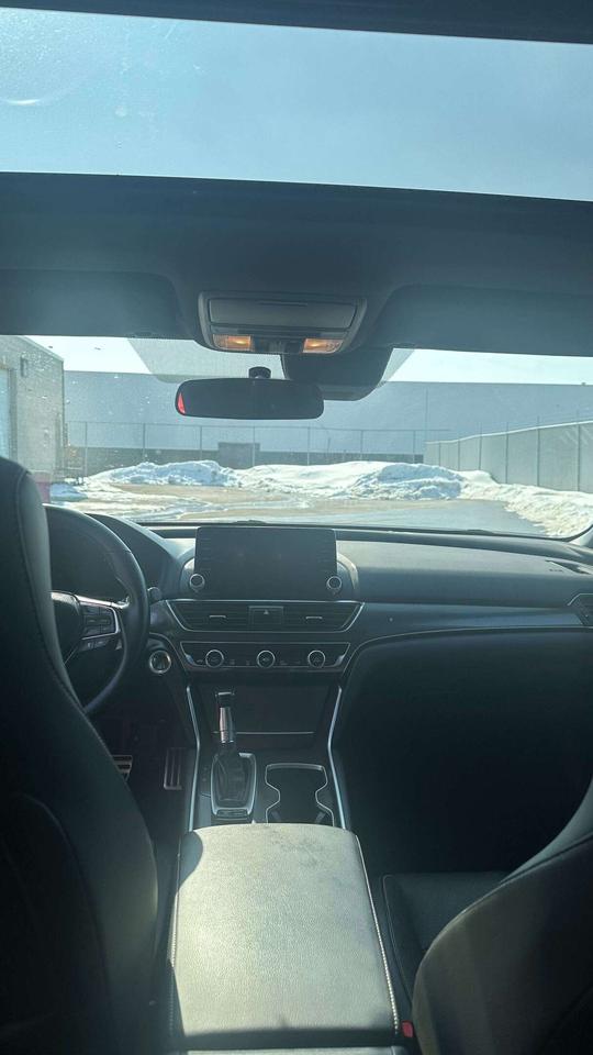 2018 Honda Accord Sport Photo