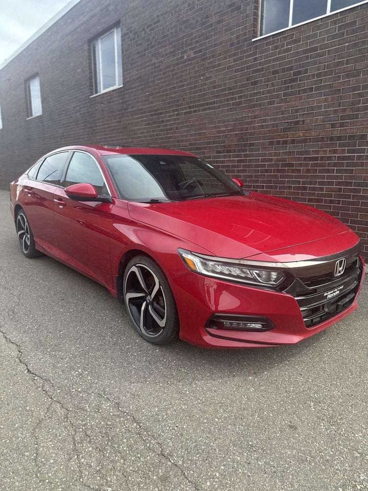 2018 Honda Accord SPORT PKG, SUNROOF, ALLOYS, CAR PLAY, BACKUP CAM Photo5