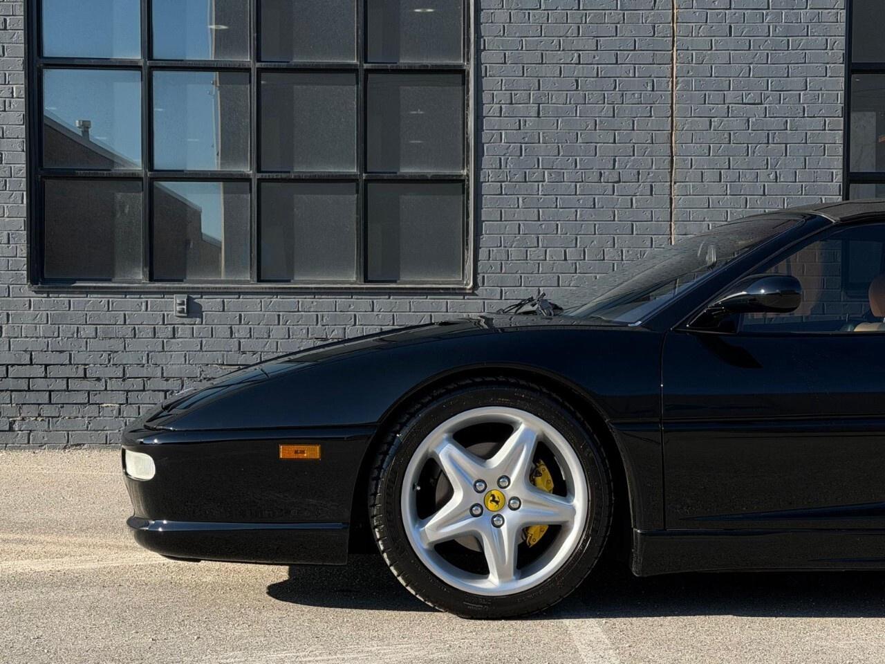 1996 Ferrari 355  Photo