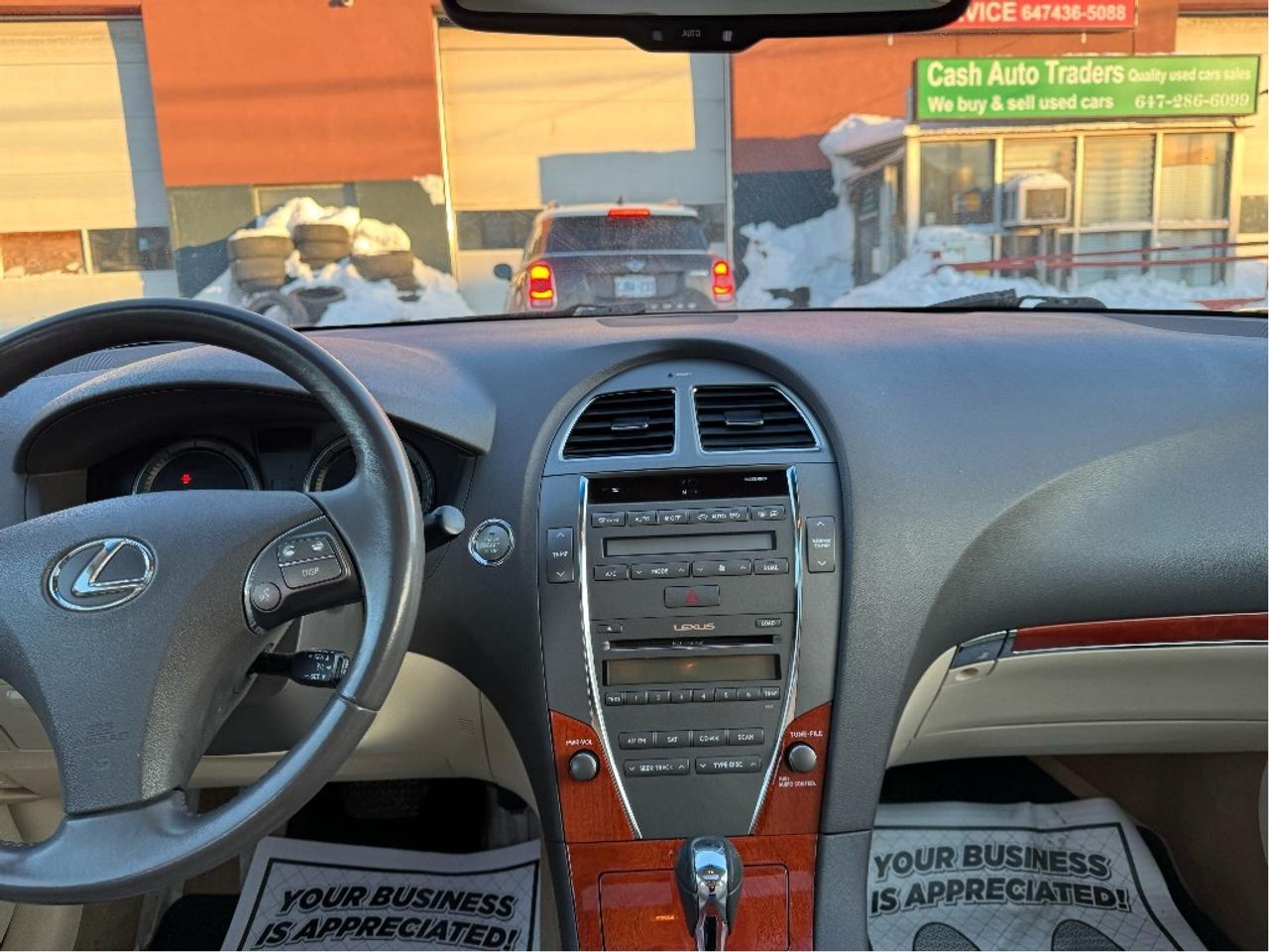 2010 Lexus ES 350 PREMIUM Photo