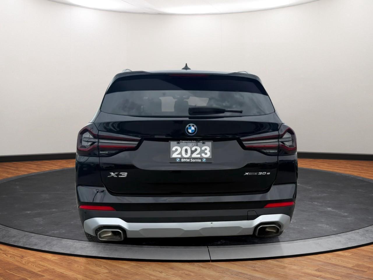 2023 BMW X3 xDrive30e Photo4