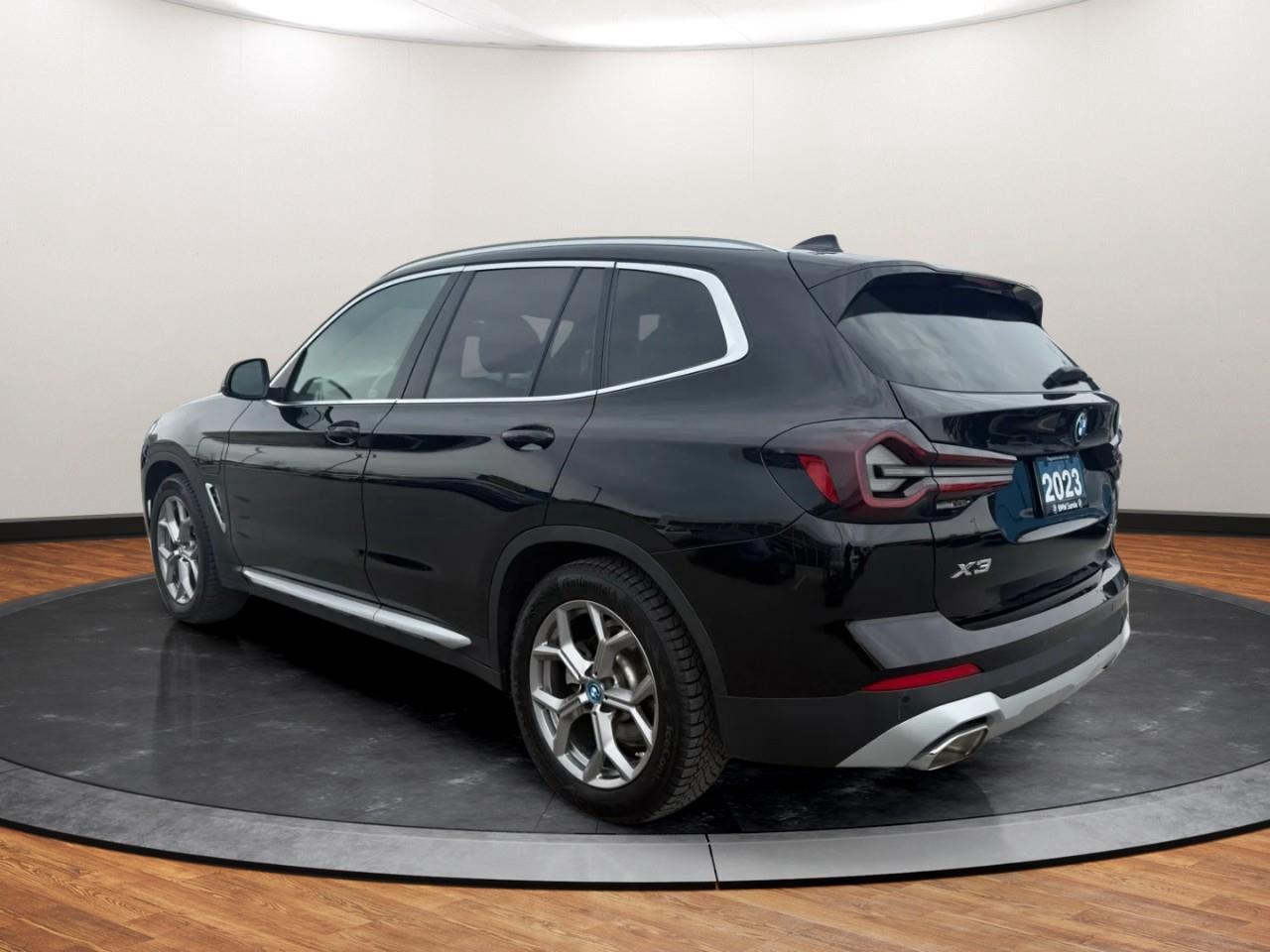 2023 BMW X3 xDrive30e Photo