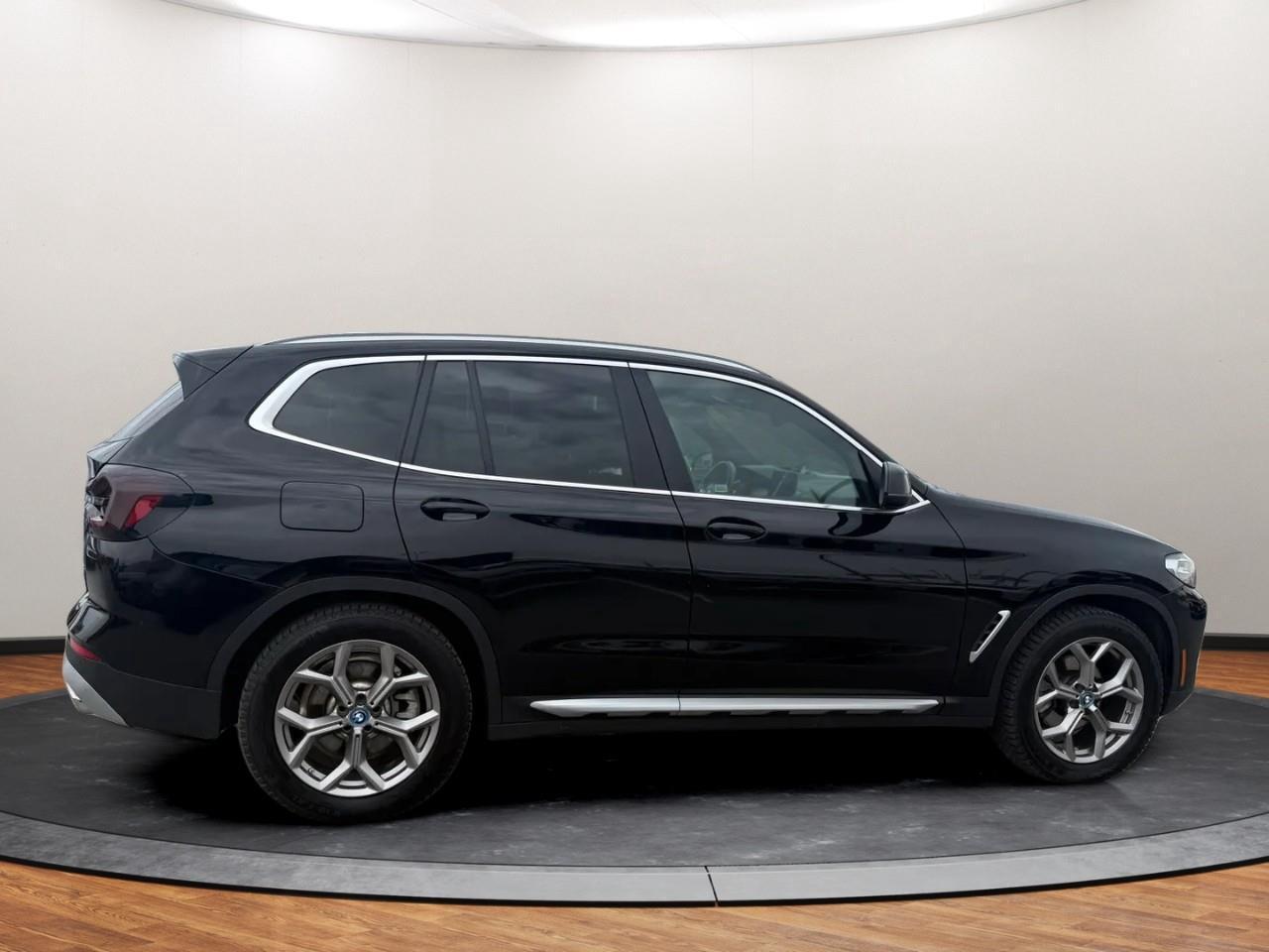 2023 BMW X3 xDrive30e Photo