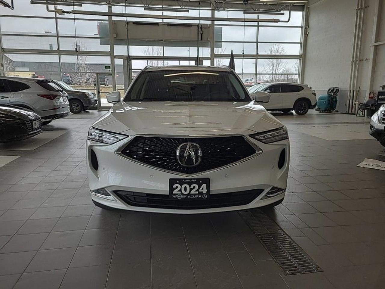 2024 Acura MDX Platinum Elite SH-AWD (Top Line Model) Photo