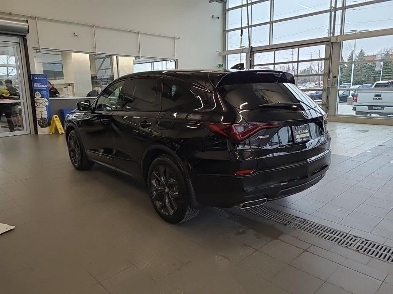 2023 Acura MDX A-Spec SH-AWD (7 Year 160K Factory Warranty Incl) Photo4
