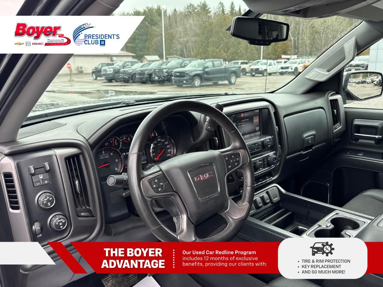 2015 GMC Sierra 1500 4WD CREW CAB 143.5" SLE Photo