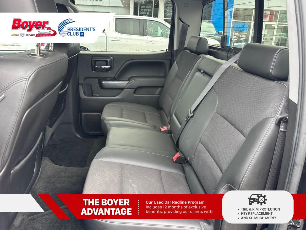 2015 GMC Sierra 1500 4WD CREW CAB 143.5" SLE Photo