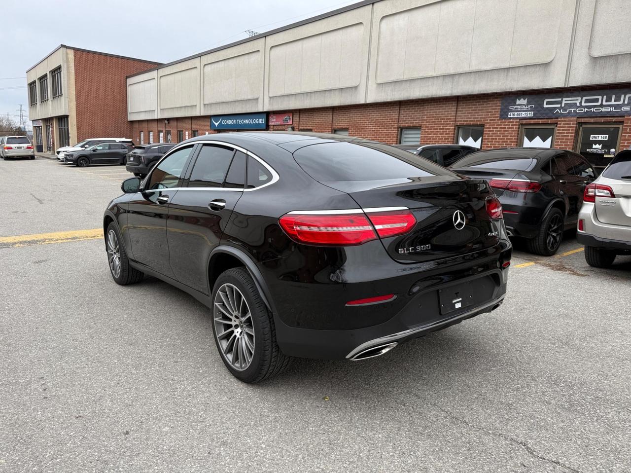 2019 Mercedes-Benz GLC-Class GLC 300 4MATIC Coupe Photo4