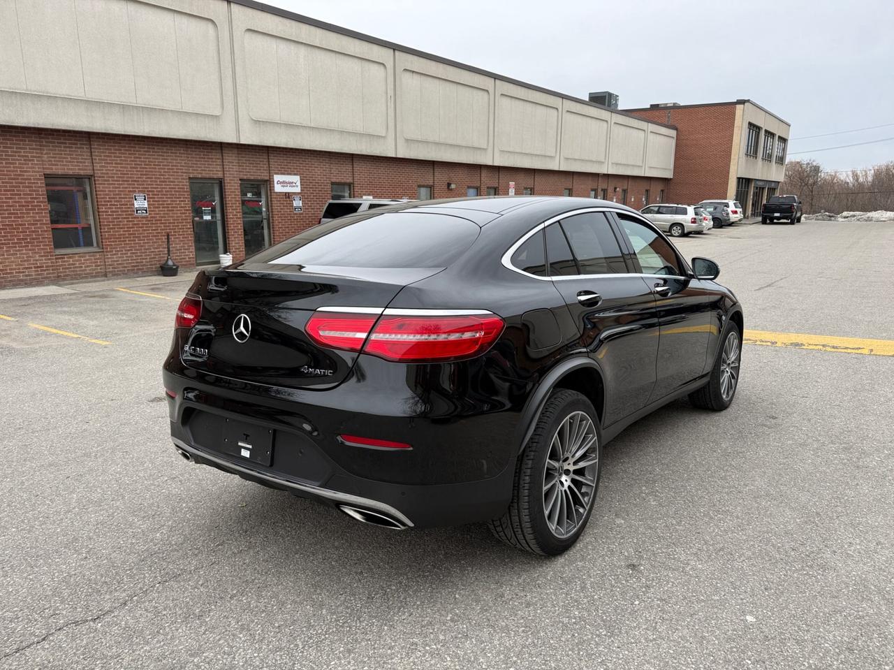 2019 Mercedes-Benz GLC-Class GLC 300 4MATIC Coupe Photo