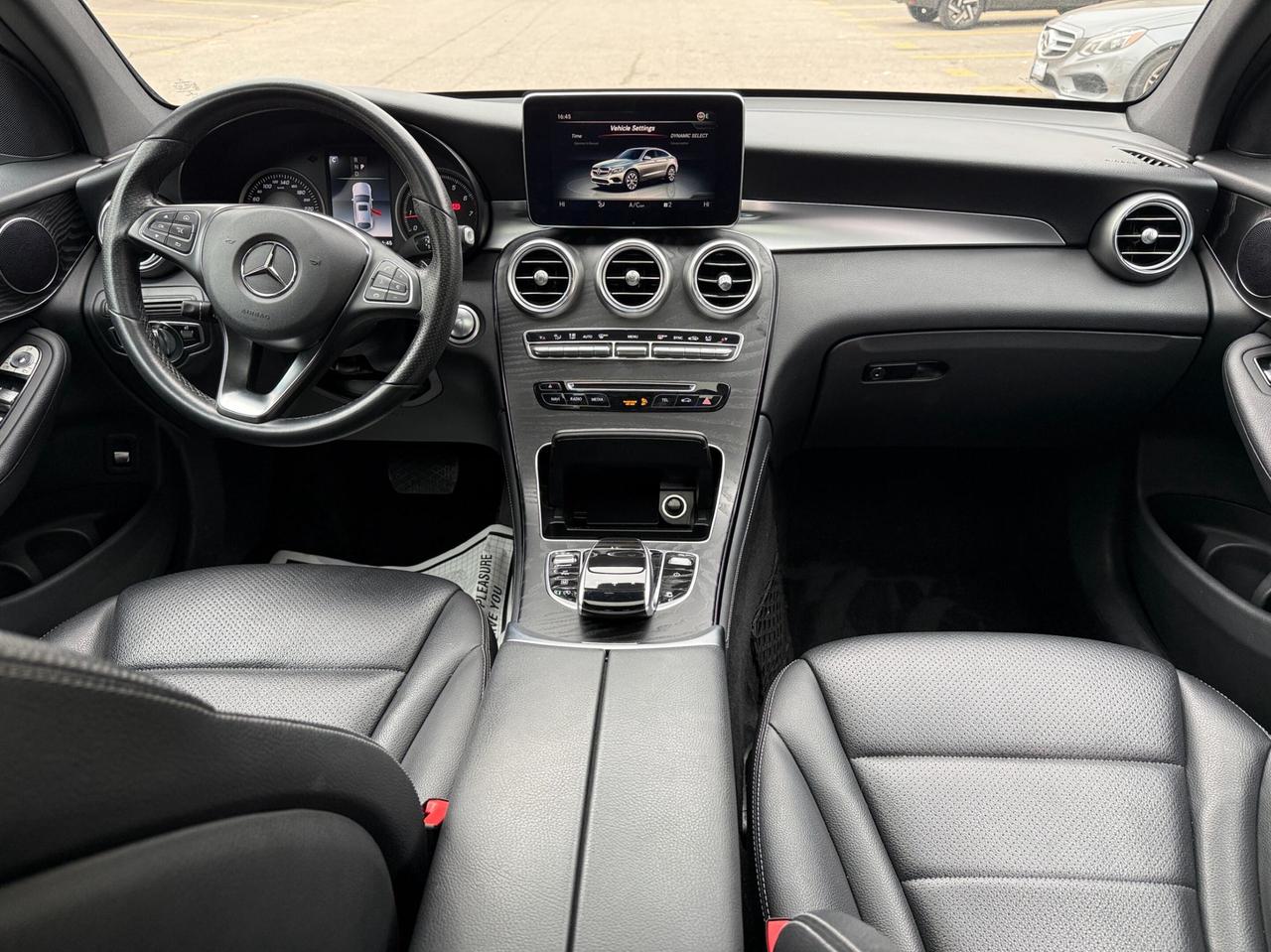 2019 Mercedes-Benz GLC-Class GLC 300 4MATIC Coupe Photo