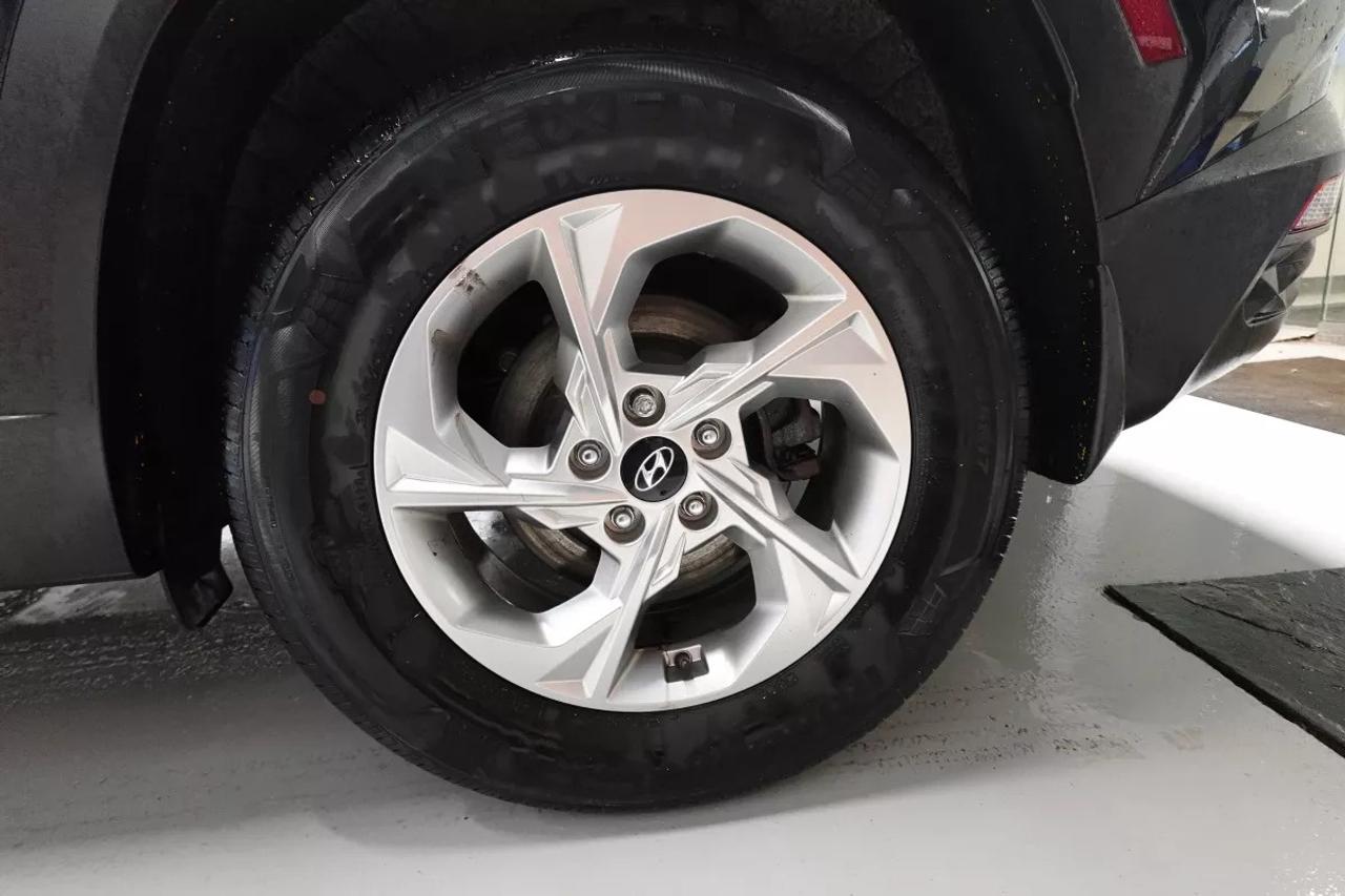 2023 Hyundai Tucson PREFERRED   HEATED SEATS   HEATED WHEEL   APPLE CA Photo3