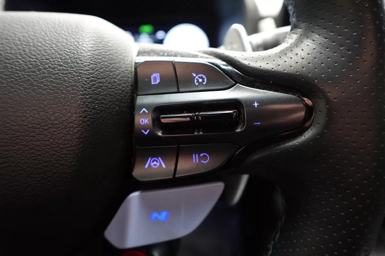 2023 Hyundai Kona N N BASE   HEATED SEATS   HEATED WHEEL   APPLE CARPL Photo