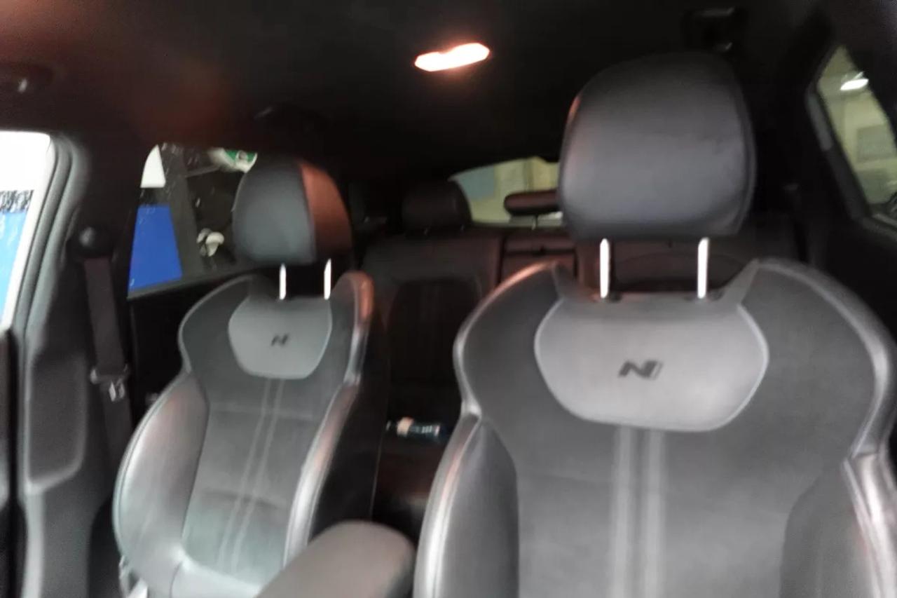 2023 Hyundai Kona N N BASE   HEATED SEATS   HEATED WHEEL   APPLE CARPL Photo