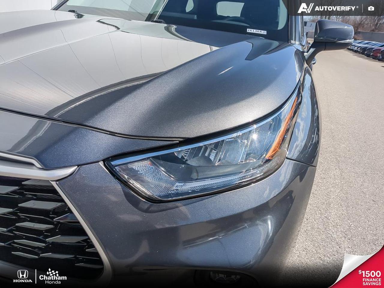 2023 Toyota Highlander XLE Photo