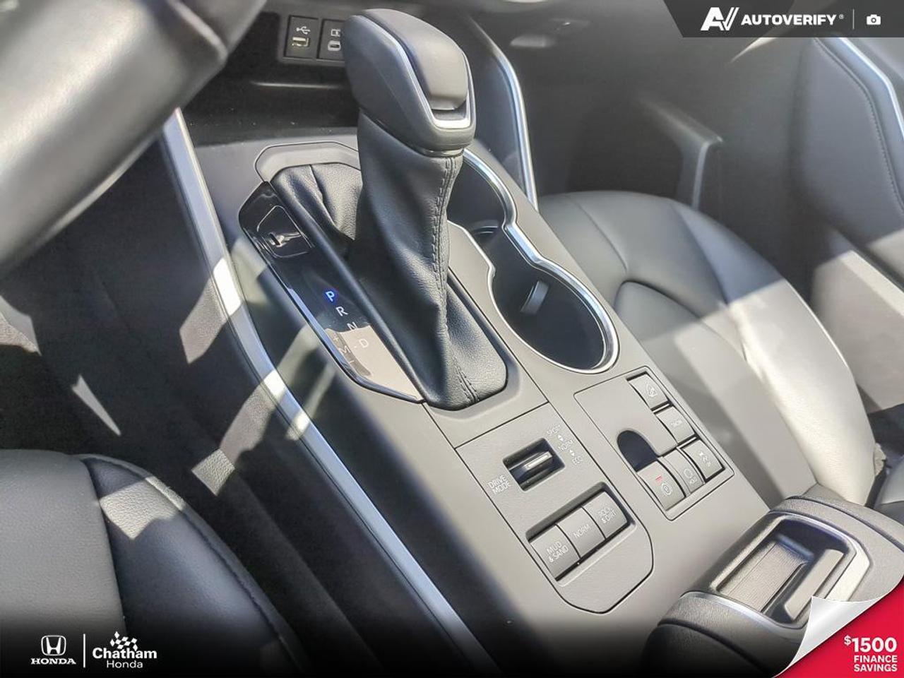 2023 Toyota Highlander XLE Photo