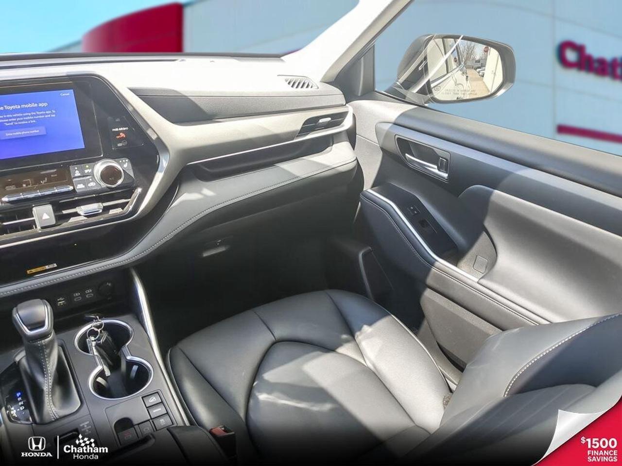2023 Toyota Highlander XLE Photo