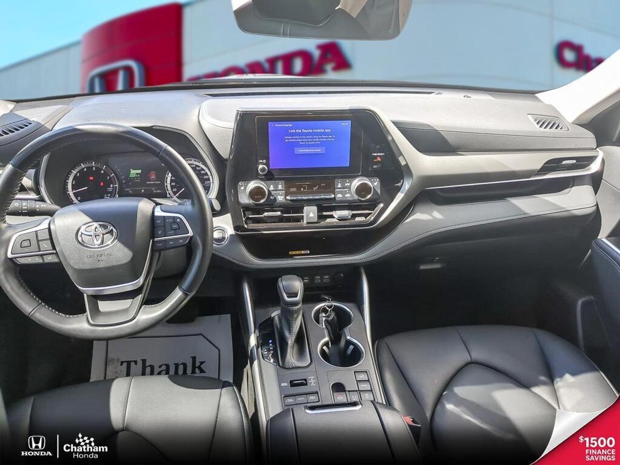 2023 Toyota Highlander XLE Photo