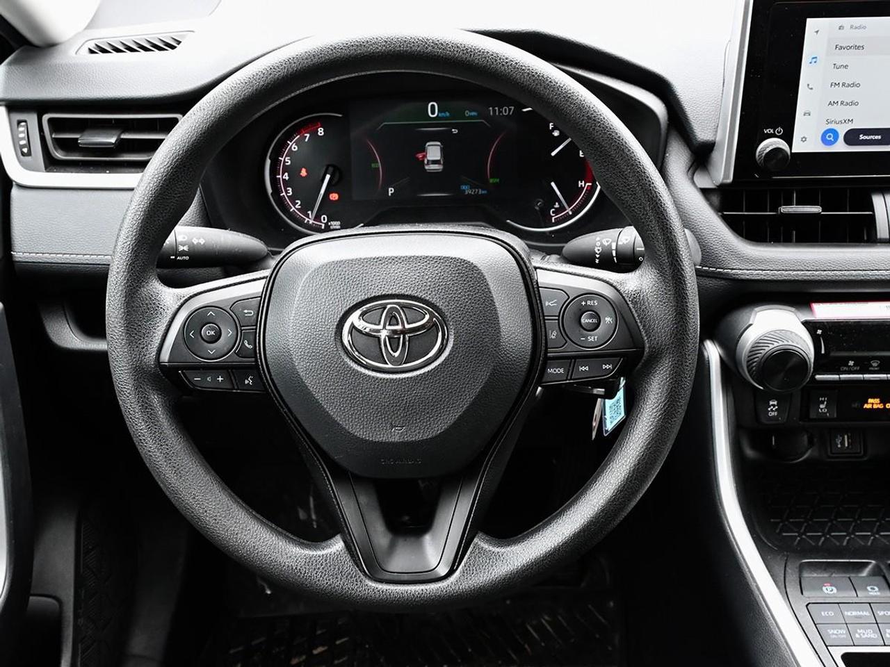 2025 Toyota RAV4 LE 4dr All-wheel Drive Photo