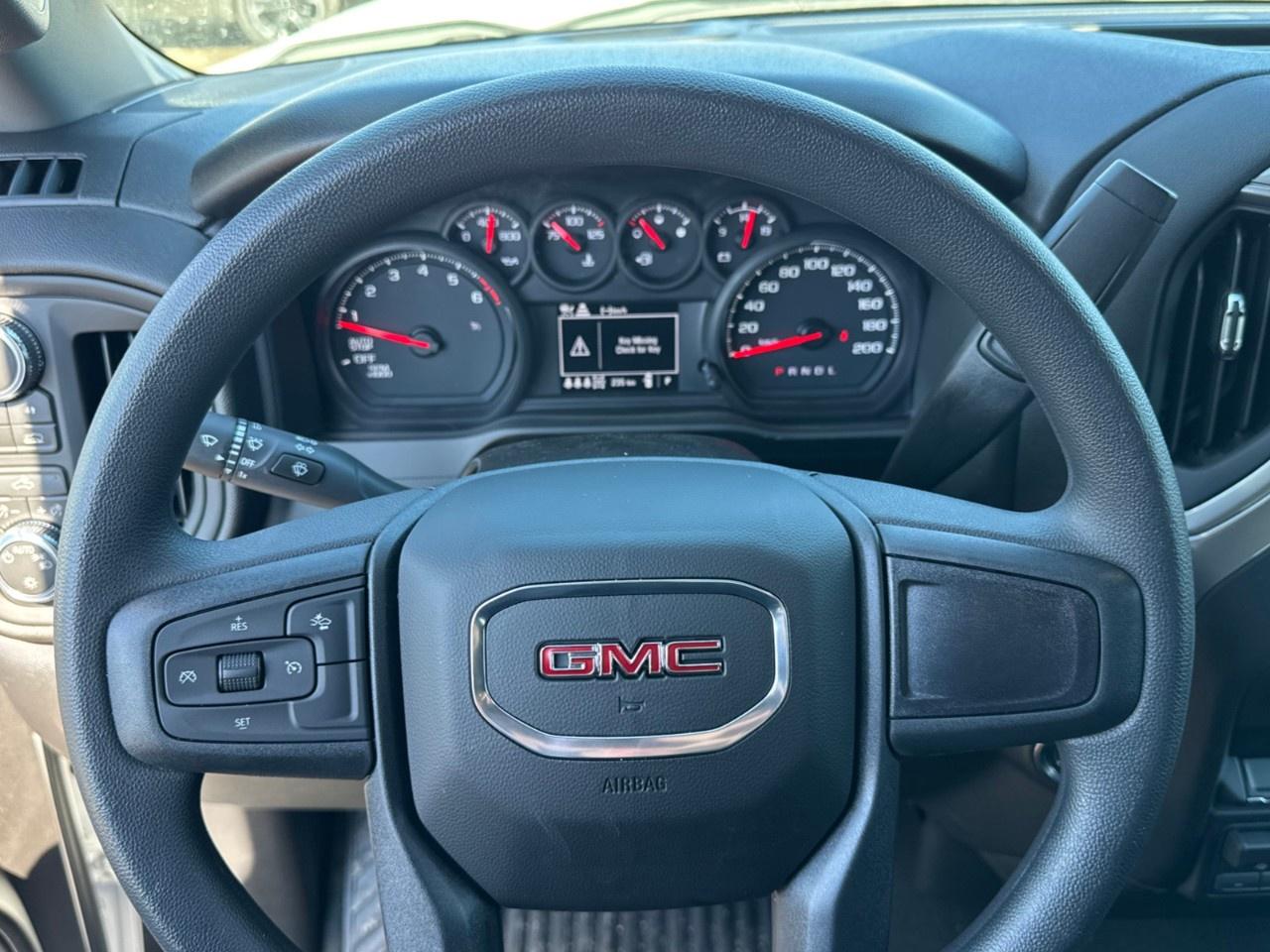 2026 GMC Sierra 1500 Crew Cab Short Box 4-Wheel Drive Pro Photo