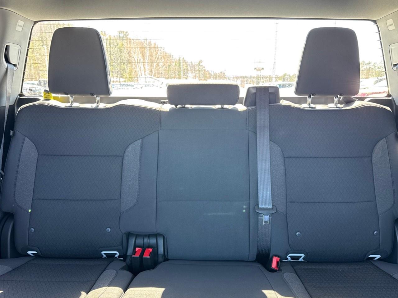 2026 GMC Sierra 1500 Crew Cab Short Box 4-Wheel Drive Pro Photo