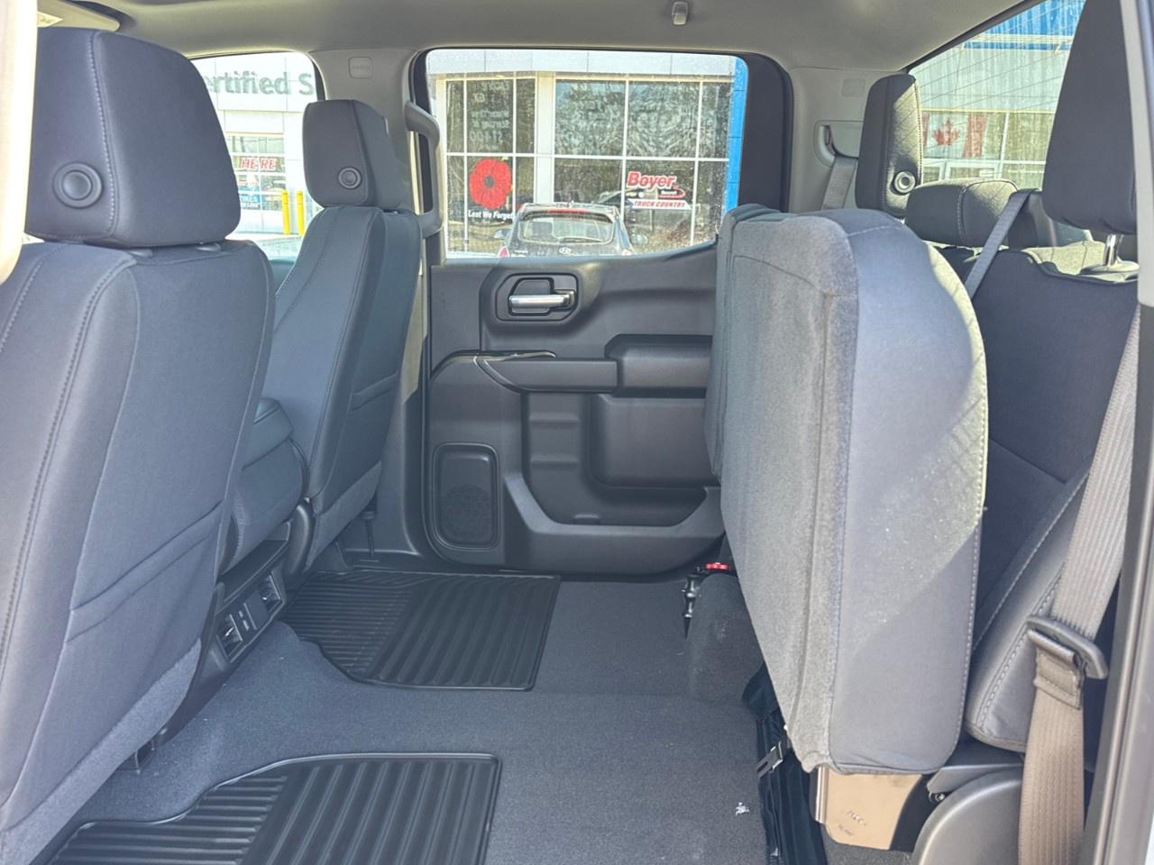 2026 GMC Sierra 1500 Crew Cab Short Box 4-Wheel Drive Pro Photo