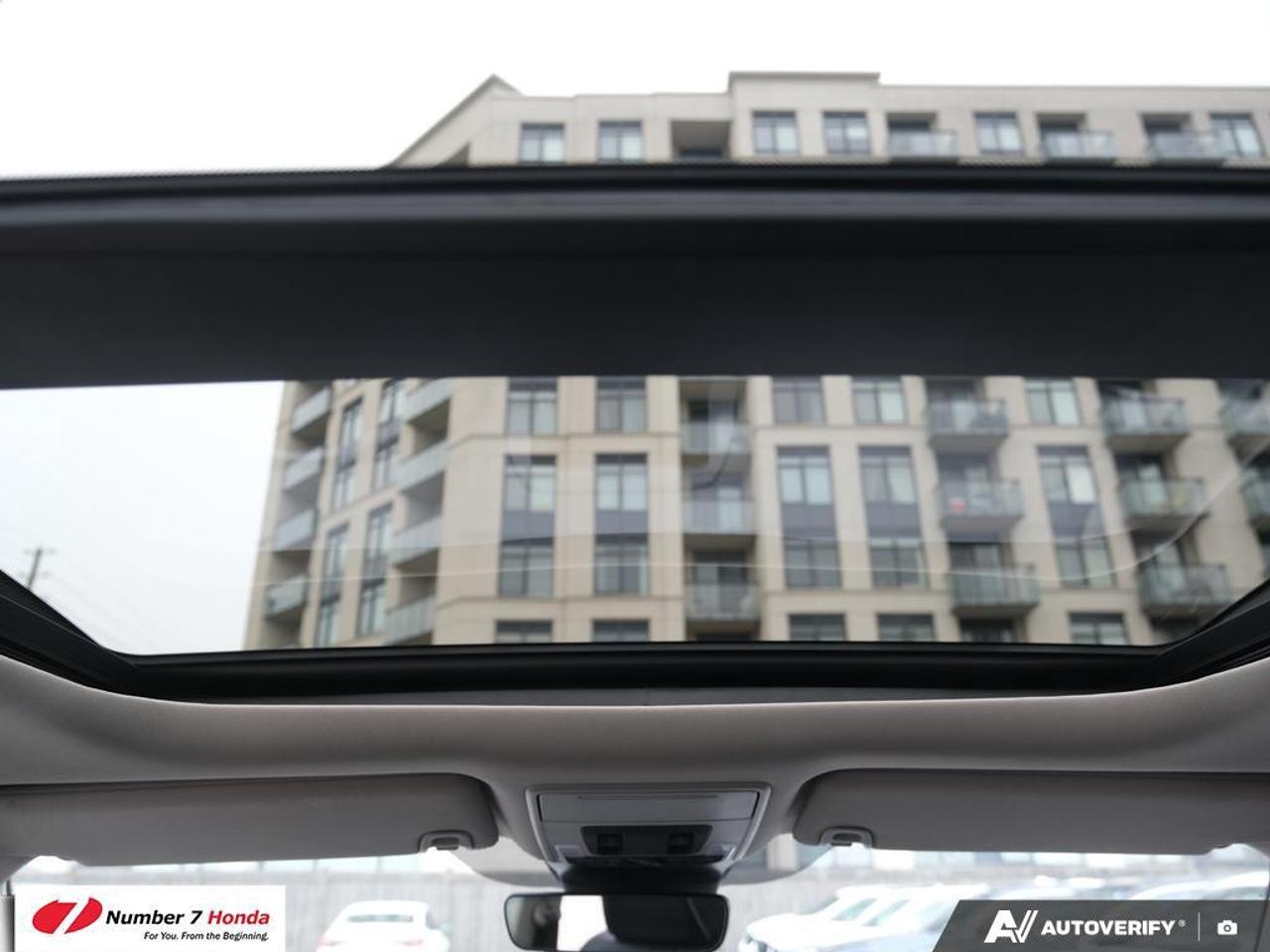 2025 Honda Pilot Touring *EXTENDED FACTORY WARRANTY*ONE OWNER* Photo