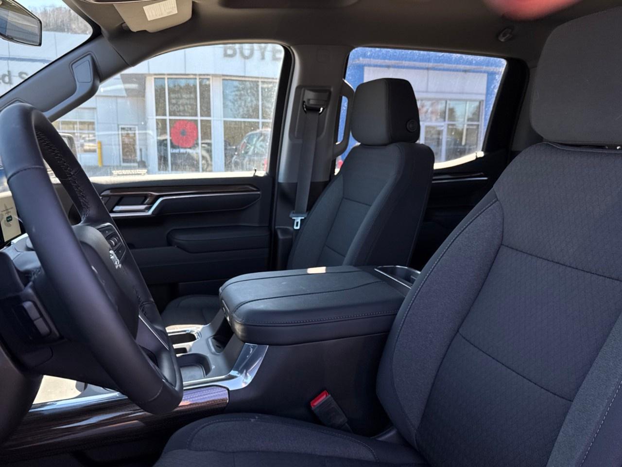 2026 Chevrolet Silverado 1500 Crew Cab Short Box 4-Wheel Drive RST Photo