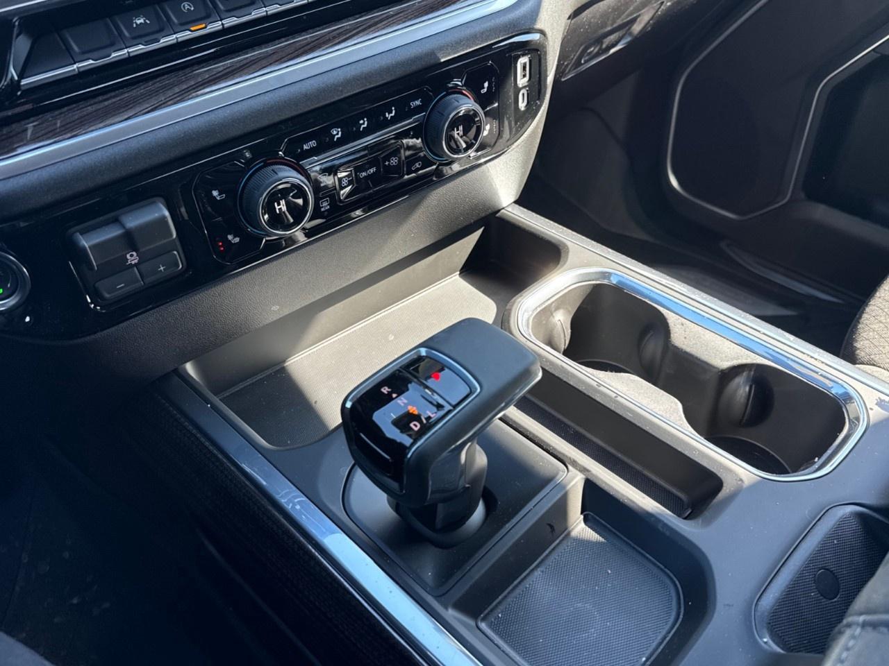 2026 Chevrolet Silverado 1500 Crew Cab Short Box 4-Wheel Drive RST Photo