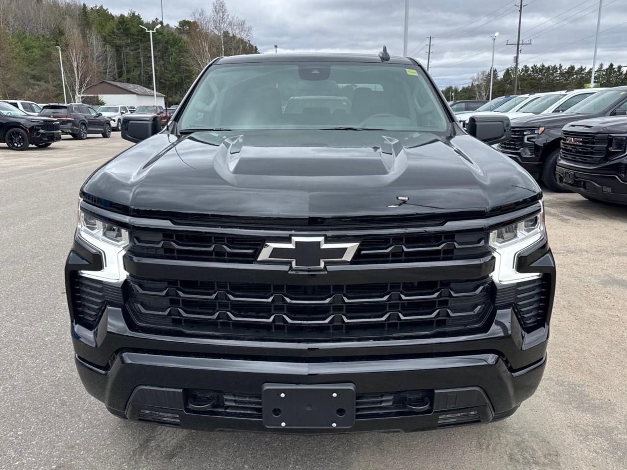 2026 Chevrolet Silverado 1500 Crew Cab Short Box 4-Wheel Drive RST Photo