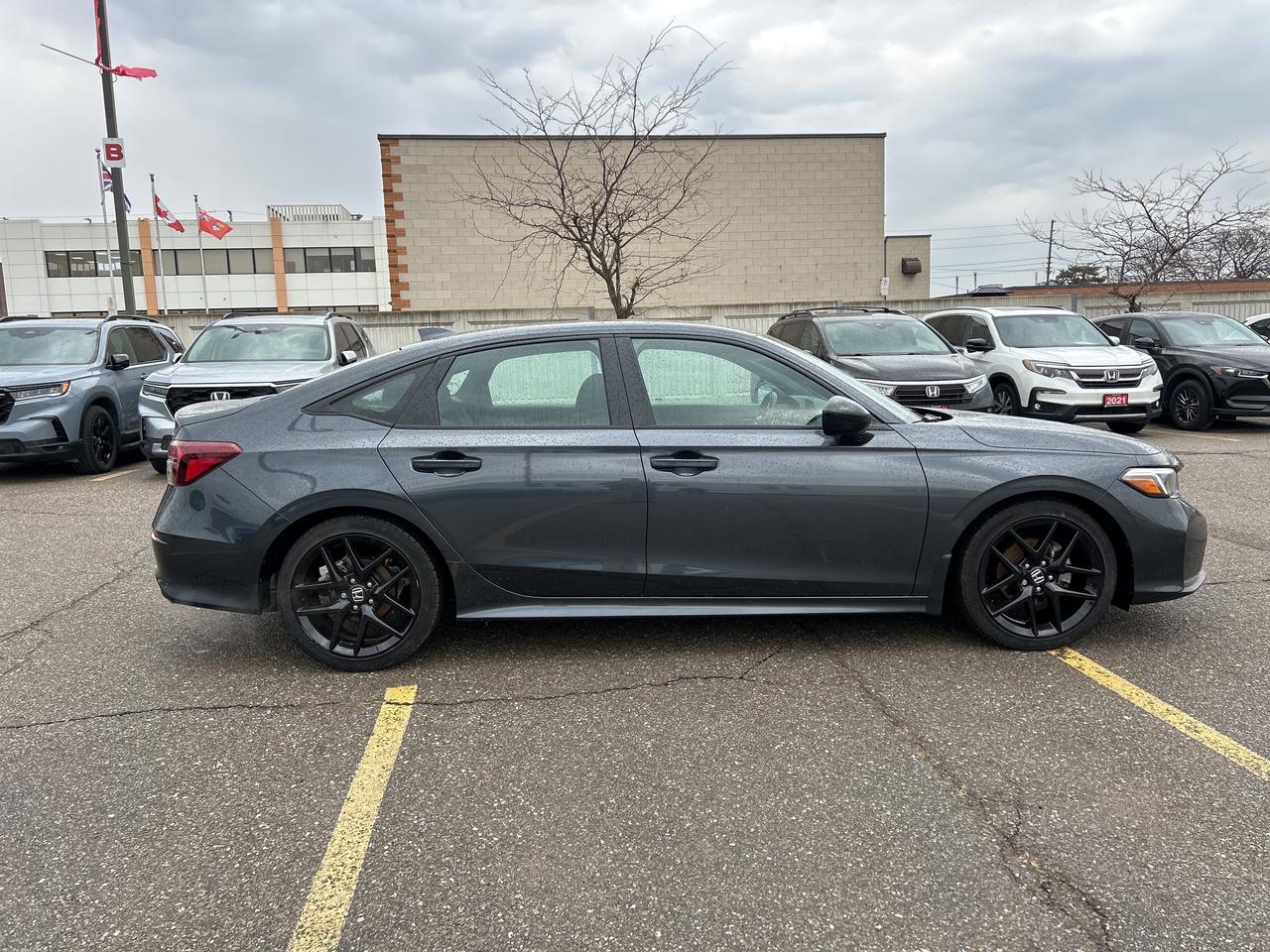 2025 Honda Civic Sedan Sport CarPlay Rear Cam Sunroof Heated Seats Photo