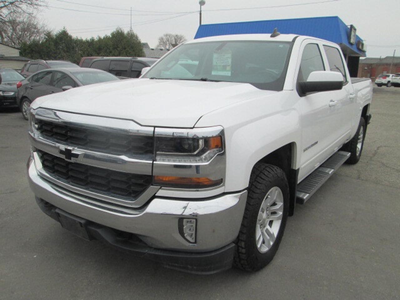 2018 Chevrolet Silverado 1500 4WD Crew Cab 143.5  LT w-1LT, Back Up Camera, Cove Photo