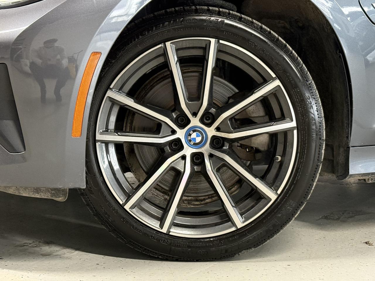 2022 BMW 3 Series 330e l Hybrid l Plug In l Bmw Hybrid Warranty Photo
